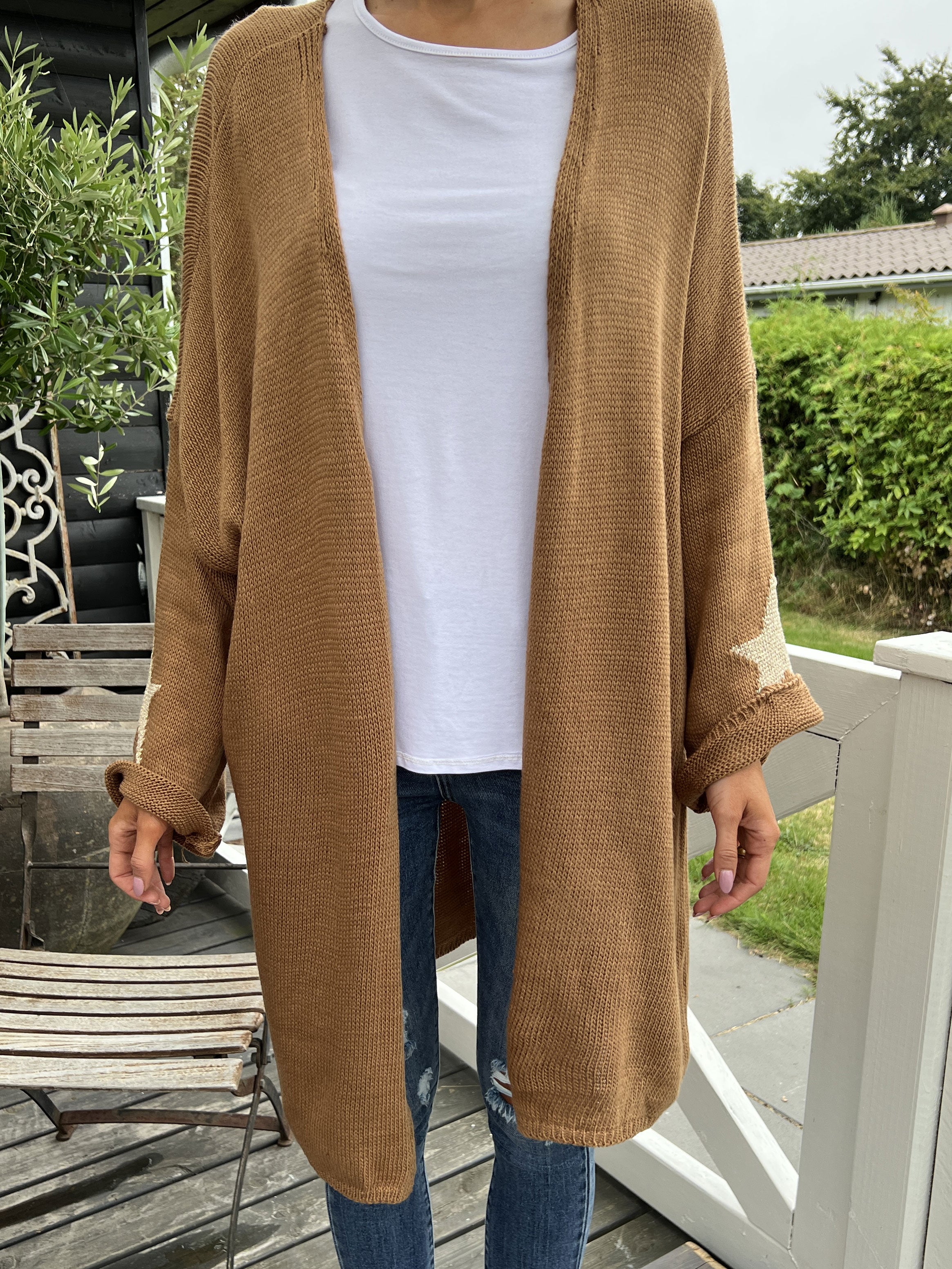 Lowa - Strik cardigan med stjerne på ærmet